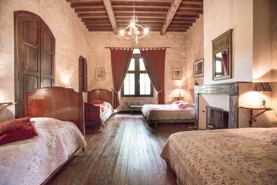 Chateau De Pleneselve Bon-Encontre Buitenkant foto
