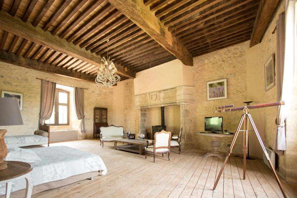 Chateau De Pleneselve Bon-Encontre Buitenkant foto