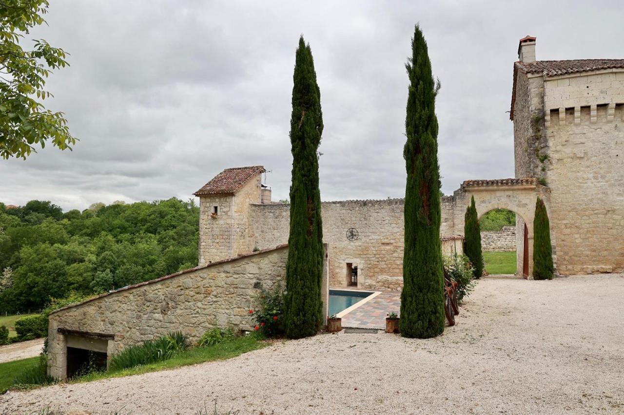 Chateau De Pleneselve Bon-Encontre Buitenkant foto
